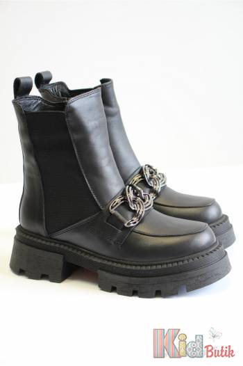 Купить Ботинки черного цвета с цепью для девочки Kemal Pafi КР23-10 2909 FLT на КидБутик Ботинки черного цвета с цепью для девочки Kemal Pafi КР23-10 2909 FLT