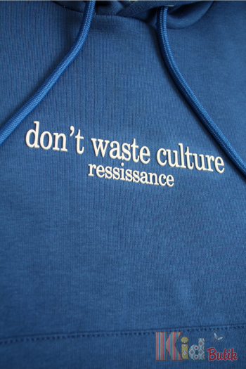 Купить Худи синий утепленный для мальчика "don't waste culture" Wanex V23-48(16657) на КидБутик Худи синий утепленный для мальчика "don't waste culture" Wanex V23-48(16657)