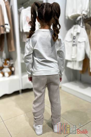 Купити Штани мом з принтом для дівчинки Best Kids БК23-12248 на КідБутік Штани мом з принтом для дівчинки Best Kids БК23-12248