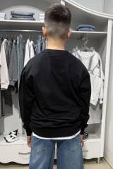 Свитшот черного цвета с принтом  для мальчика. Reporter Young Р23-93(0550В-27-100)