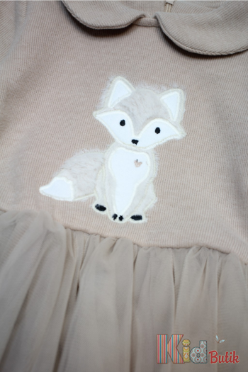 Купить Платье бежевого цвета для девочки Lilax Kids 23-98065 на КидБутик Платье бежевого цвета для девочки Lilax Kids 23-98065