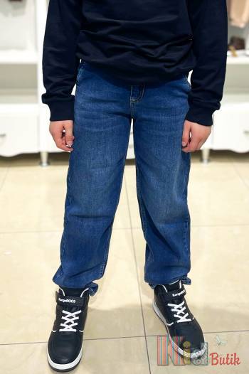 Купить Джинсы прямые синего цвета для мальчика A-yugi Jeans Аю24-5Сн(5403) на КидБутик Джинсы прямые синего цвета для мальчика A-yugi Jeans Аю24-5Сн(5403)
