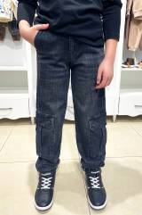 Купить Джинсы-карго черного цвета для мальчика A-yugi Jeans Аю24-4(5404) на КидБутик Джинсы-карго черного цвета для мальчика A-yugi Jeans Аю24-4(5404)