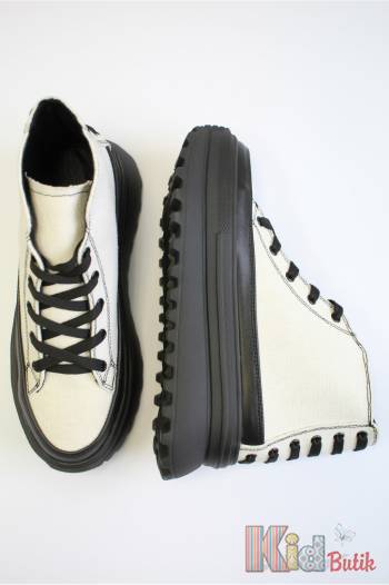 Купить Кеды белые за щиколотку на высокой подошве Abby Shoes Аб24-30Біл/чор на КидБутик Кеды белые за щиколотку на высокой подошве Abby Shoes Аб24-30Біл/чор