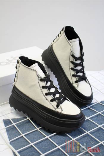 Купить Кеды белые за щиколотку на высокой подошве Abby Shoes Аб24-30Біл/чор на КидБутик Кеды белые за щиколотку на высокой подошве Abby Shoes Аб24-30Біл/чор