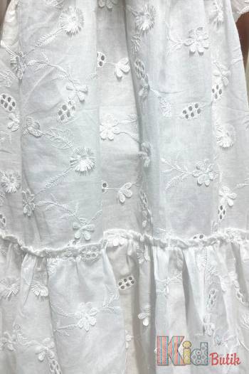 Купить Платье белое с принтом из рельефных цветочков Escabel Kids Ес24-26(35708) на КидБутик Платье белое с принтом из рельефных цветочков Escabel Kids Ес24-26(35708)