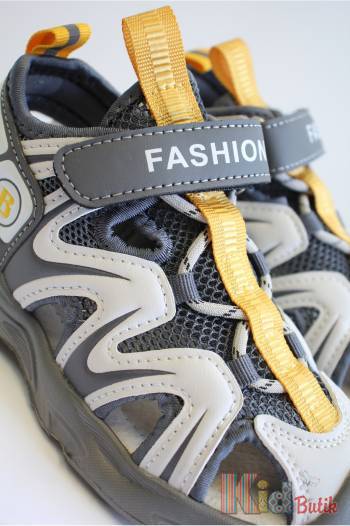 Купить Босоножки закрытые "Fashion" для мальчика Jong-Golf 24-L127-2-3 на КидБутик Босоножки закрытые "Fashion" для мальчика Jong-Golf 24-L127-2-3