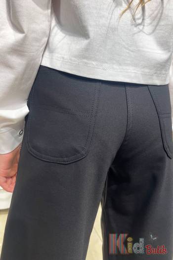 Купить Брюки палаццо черного цвета для девочки A-yugi Jeans Аю24-35 на КидБутик Брюки палаццо черного цвета для девочки A-yugi Jeans Аю24-35