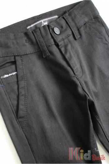 Купити Брюки прямі для підлітка чорні лаконічні A-yugi Jeans Аю24-23Чор(5292) на КідБутік Брюки прямі для підлітка чорні лаконічні A-yugi Jeans Аю24-23Чор(5292)