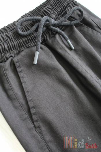 Купити Штани прямі чорного кольору для хлопчика A-yugi Jeans Аю24-33 на КідБутік Штани прямі чорного кольору для хлопчика A-yugi Jeans Аю24-33