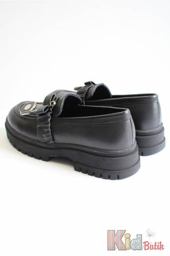 Купити Туфлі-лофери чорного кольору для дівчинки Little Lady КР24-240 S279 на КідБутік Туфлі-лофери чорного кольору для дівчинки Little Lady КР24-240 S279