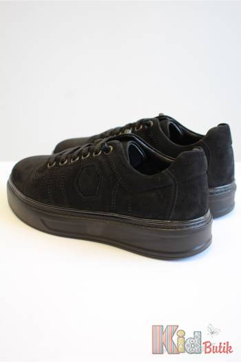 Купити Кросівки чорні зі строчками в тон Kemal Pafi КР24-60 133-5FL на КідБутік Кросівки чорні зі строчками в тон Kemal Pafi КР24-60 133-5FL