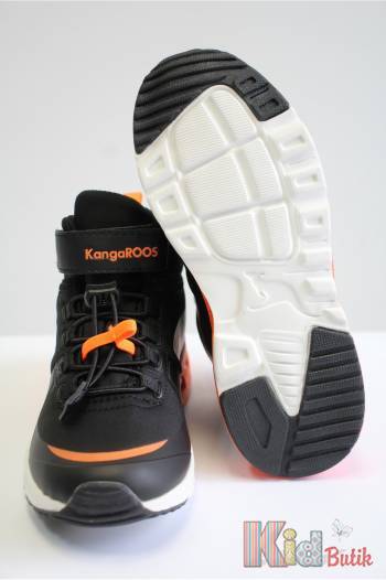Купить Ботинки спортивные высокие с яркими акцентами для мальчика KangaROOS 24-18598-000-5075/В на КидБутик Ботинки спортивные высокие с яркими акцентами для мальчика KangaROOS 24-18598-000-5075/В