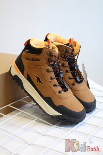 Купить Ботинки горчичные для мальчика KangaROOS 24-10259-1142/В на КидБутик Ботинки горчичные для мальчика KangaROOS 24-10259-1142/В