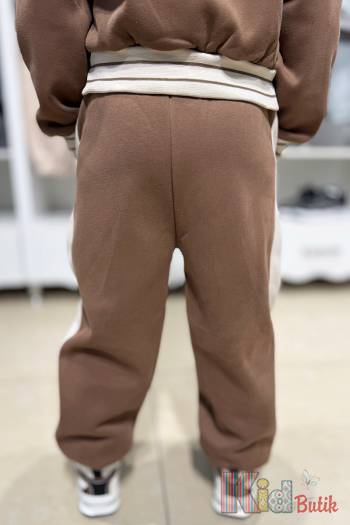 Купить Костюм утепленный спортивный коричневый с бомбером Bolina Baby И24-75Кор(55256) на КидБутик Костюм утепленный спортивный коричневый с бомбером Bolina Baby И24-75Кор(55256)