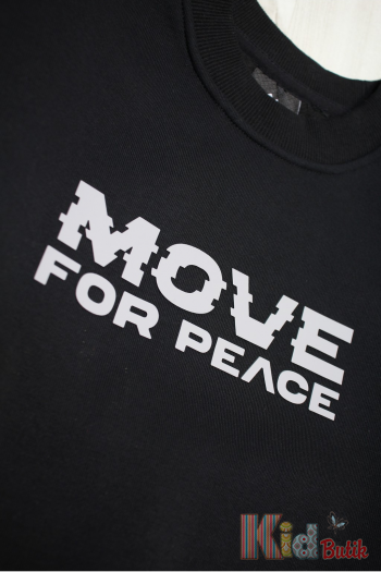 Купити Світшот чорний "Move for Peace" для хлопчика Tommy Life ТЛ24-4(11216) на КідБутік Світшот чорний "Move for Peace" для хлопчика Tommy Life ТЛ24-4(11216)