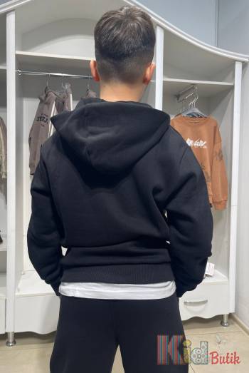 Купити Худі чорний з вишивкою для хлопчика Tommy Life ТЛ24-9(11244) на КідБутік Худі чорний з вишивкою для хлопчика Tommy Life ТЛ24-9(11244)