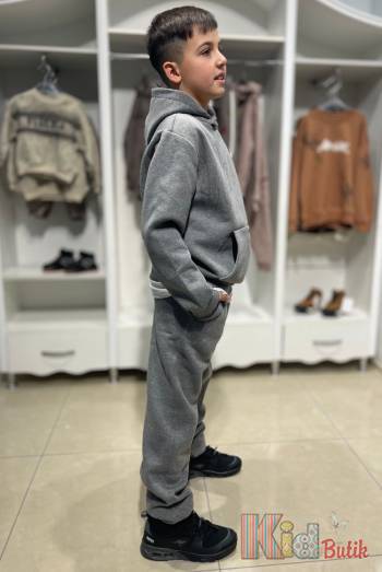 Купить Костюм спортивный утепленный серого цвета Tommy Life ТЛ24-11 на КидБутик Костюм спортивный утепленный серого цвета Tommy Life ТЛ24-11