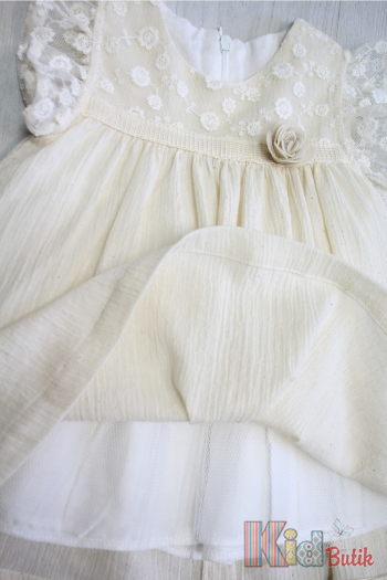 Купити Сукня кремова з квіточкою для дівчинки MYMIO baby Му25-4257Бж на КідБутік Сукня кремова з квіточкою для дівчинки MYMIO baby Му25-4257Бж