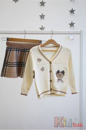 Купити Костюм кардиган+спідниця бежеві Teddy Інші бренди И25-5(66016) на КідБутік Костюм кардиган+спідниця бежеві Teddy Інші бренди И25-5(66016)