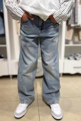 Купить Джинсы мом светло-синие для мальчика A-yugi Jeans Аю25-9(5459) на КидБутик Джинсы мом светло-синие для мальчика A-yugi Jeans Аю25-9(5459)
