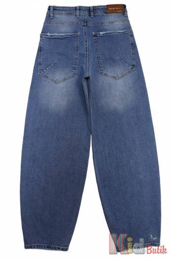Купить Джинсы бананы широкие светло-синие для мальчика A-yugi Jeans Аю25-11(5467) на КидБутик Джинсы бананы широкие светло-синие для мальчика A-yugi Jeans Аю25-11(5467)