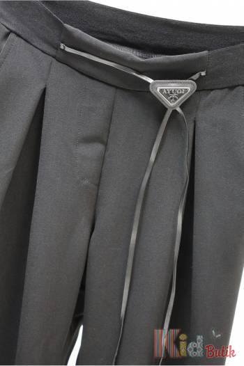 Купить Штаны бананы черные со складками для девочки A-yugi Jeans Аю25-2(9397) на КидБутик Штаны бананы черные со складками для девочки A-yugi Jeans Аю25-2(9397)