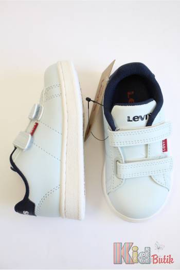 Купити Кросівки блакитного кольору для хлопчика Levi's Lv25-8Блак(0232S) на КідБутік Кросівки блакитного кольору для хлопчика Levi's Lv25-8Блак(0232S)