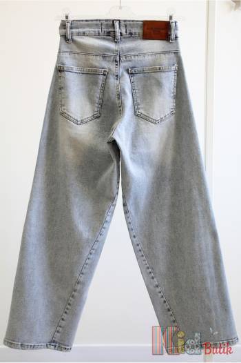 Купити Джинси прямі блакитні для хлопчика A-yugi Jeans Аю25-5блак(5465) на КідБутік Джинси прямі блакитні для хлопчика A-yugi Jeans Аю25-5блак(5465)
