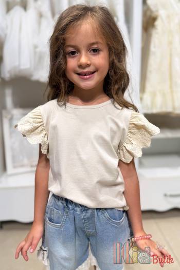 Купить Футболка бежевая с ажурными рукавчиками Klins Kids Style В25-2Беж(К-231) на КидБутик Футболка бежевая с ажурными рукавчиками Klins Kids Style В25-2Беж(К-231)
