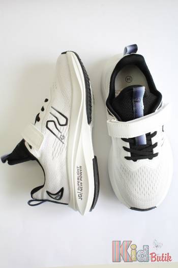 Купить Кроссовки комбинированные с черными вставками Jong-Golf 25-C11528-7 на КидБутик Кроссовки комбинированные с черными вставками Jong-Golf 25-C11528-7