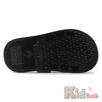 Купить Шлепанцы черные в цветочки Ipanema 25-83142-22267 на КидБутик Шлепанцы черные в цветочки Ipanema 25-83142-22267