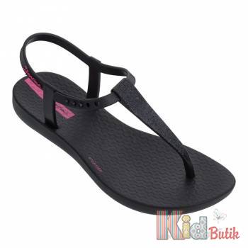 Купить Босоножки пляжные черные с блестками Ipanema 25-82306-20766 на КидБутик Босоножки пляжные черные с блестками Ipanema 25-82306-20766