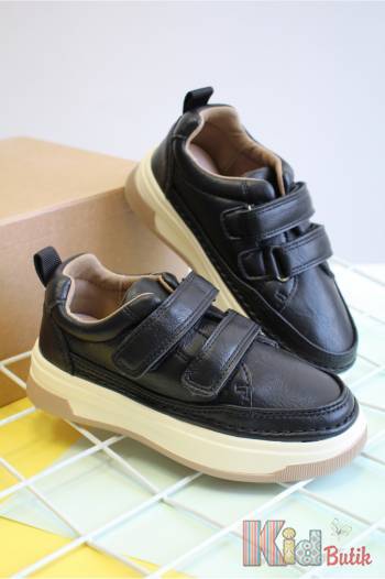 Купить Кеды черные со светлой подошвой Jong-Golf 25-B11604-30 на КидБутик Кеды черные со светлой подошвой Jong-Golf 25-B11604-30