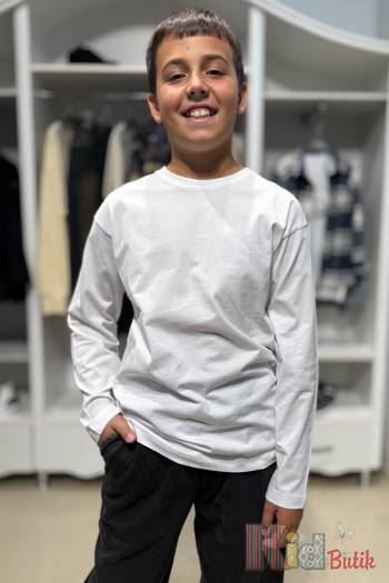 Купить Реглан белый для мальчика Reporter Young Р25-145(0442В-45-200)Біл на КидБутик Реглан белый для мальчика Reporter Young Р25-145(0442В-45-200)Біл