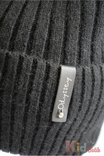 Купити Шапка чорного кольору "Варнай" Odyssey Vb25-77189Чор на КідБутік Шапка чорного кольору "Варнай" Odyssey Vb25-77189Чор