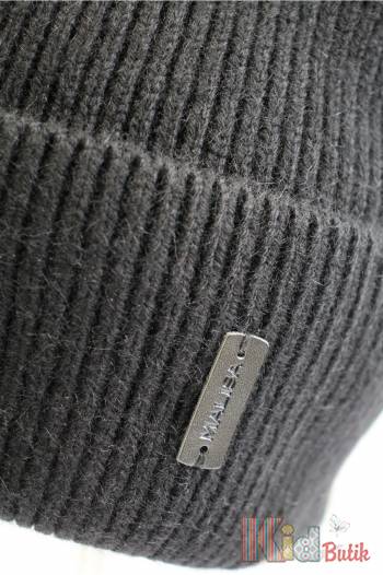Купить Шапка черная "Лав" Malisa Accessories ML25-10Чорн(15-1504-LT218) на КидБутик Шапка черная "Лав" Malisa Accessories ML25-10Чорн(15-1504-LT218)