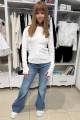 Купити Джинси кльош синього кольору для дівчинки A-yugi Jeans Аю25-44(9641) на КідБутік Джинси кльош синього кольору для дівчинки A-yugi Jeans Аю25-44(9641) - фото 11