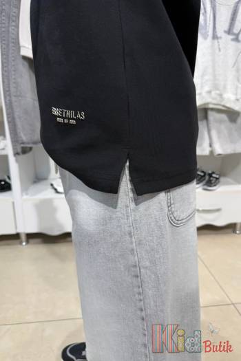 Купити Світшот чорний "Essetnilas" A-yugi Jeans Аю25-35Чор(7356) на КідБутік Світшот чорний "Essetnilas" A-yugi Jeans Аю25-35Чор(7356)