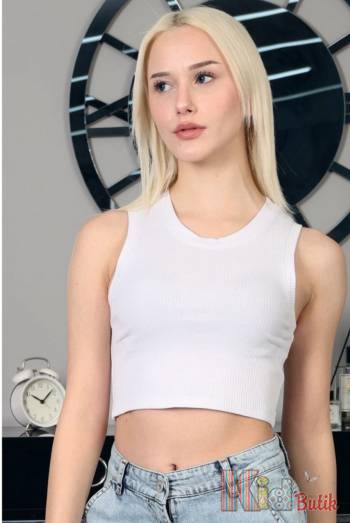 Купить Майка-топ белого цвета для девочки A-yugi Jeans Аю25-46Бл(7317) на КидБутик Майка-топ белого цвета для девочки A-yugi Jeans Аю25-46Бл(7317)