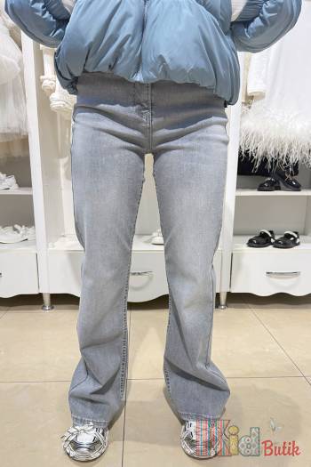 Купити Джинси кльош сірого кольору для дівчинки A-yugi Jeans Аю26-44Ср(9641) на КідБутік Джинси кльош сірого кольору для дівчинки A-yugi Jeans Аю26-44Ср(9641)