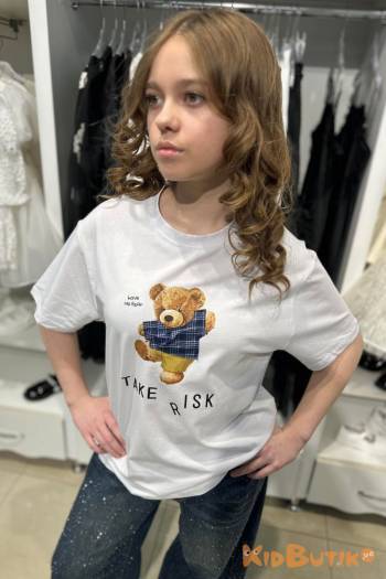 Купити Футболка біла з іграшковим ведмедиком LOCOLOCO ЛЛ26-10Бл(8635) на КідБутік Футболка біла з іграшковим ведмедиком LOCOLOCO ЛЛ26-10Бл(8635)