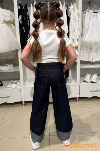 Купити Футболка молочного кольору для дівчинки Escabel Kids Ес26-34(36218) на КідБутік Футболка молочного кольору для дівчинки Escabel Kids Ес26-34(36218)