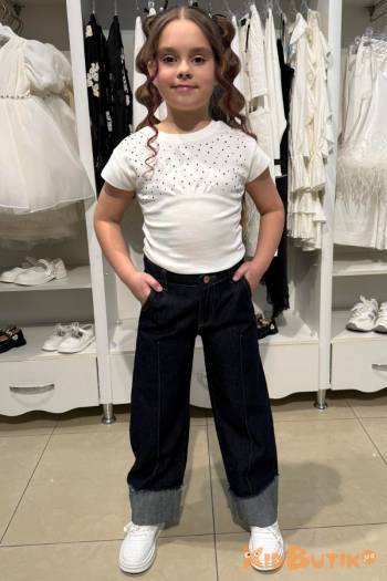 Купити Футболка молочного кольору для дівчинки Escabel Kids Ес26-34(36218) на КідБутік Футболка молочного кольору для дівчинки Escabel Kids Ес26-34(36218)
