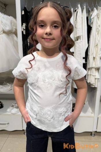 Купить Футболка белая с кружевом и розами Escabel Kids Ес26-31Мол(36197) на КидБутик Футболка белая с кружевом и розами Escabel Kids Ес26-31Мол(36197)