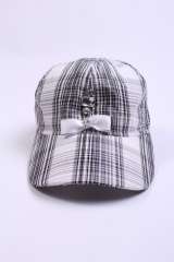 Купить Бейс для девочки в клетку Trestelle Т10 618Э на КидБутик Бейс для девочки в клетку Trestelle Т10 618Э